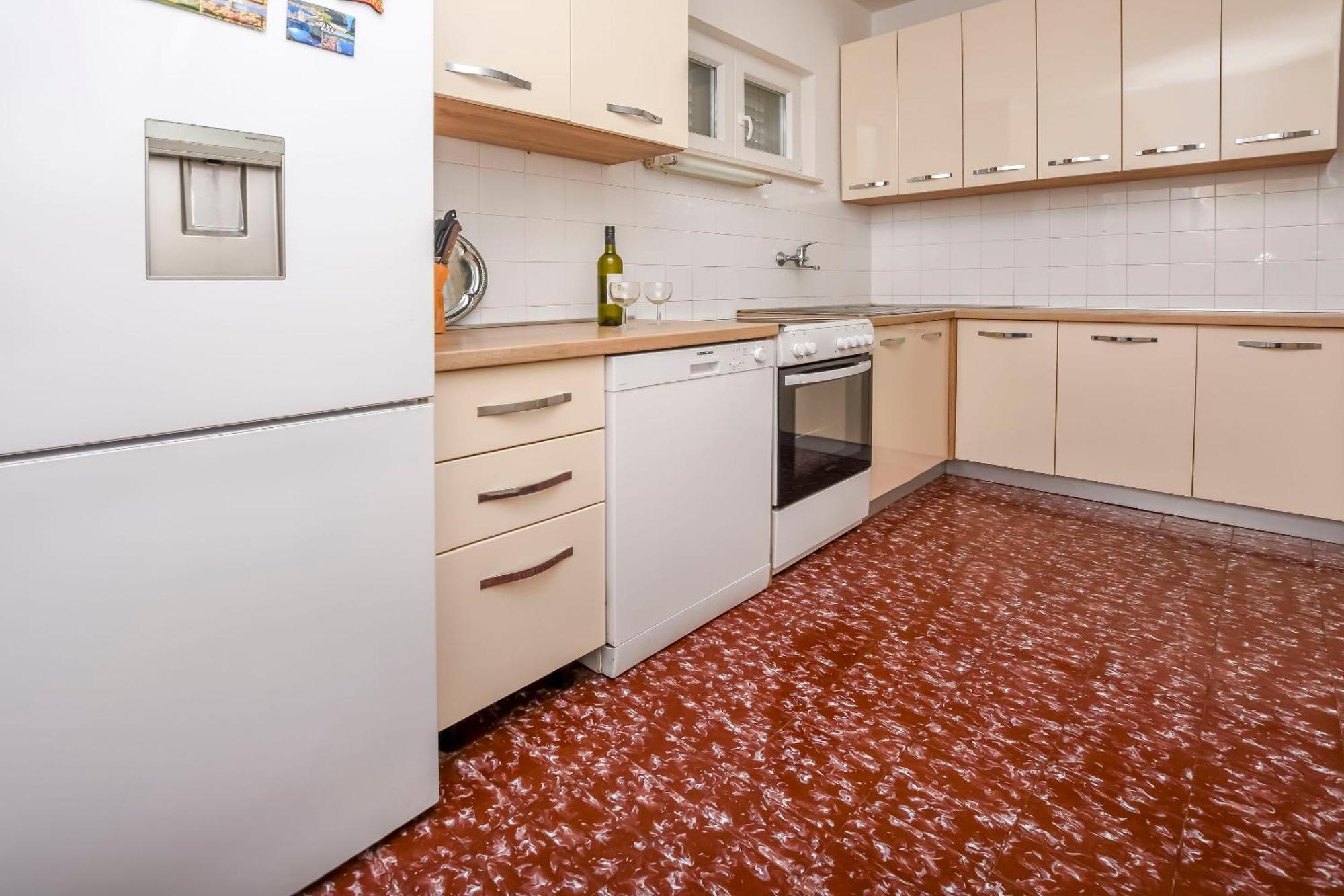 Apartments Zivana 로고즈니차 외부 사진