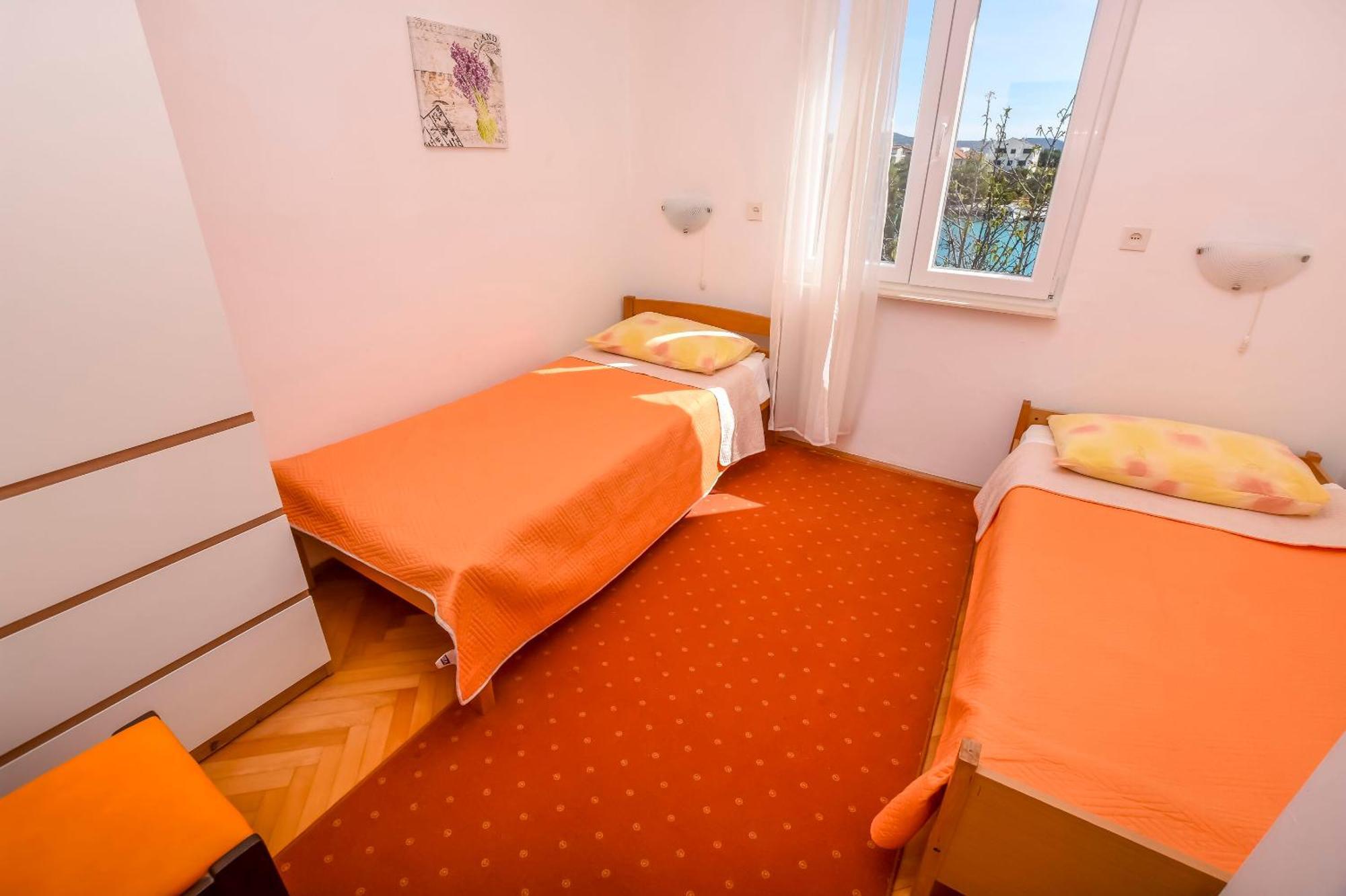 Apartments Zivana 로고즈니차 외부 사진