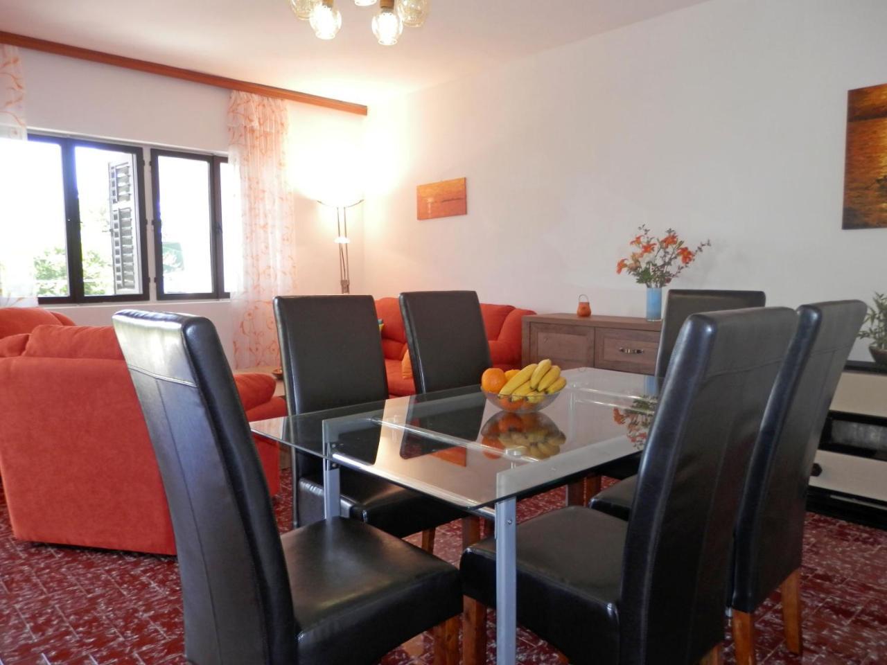 Apartments Zivana 로고즈니차 외부 사진