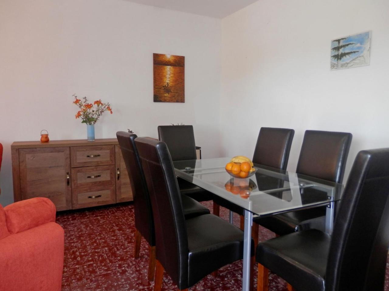 Apartments Zivana 로고즈니차 외부 사진